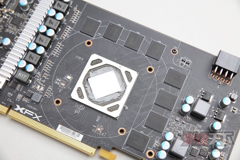 һ������380x XFXѶ�� R9 380�ƽ���Կ�ʵ��
