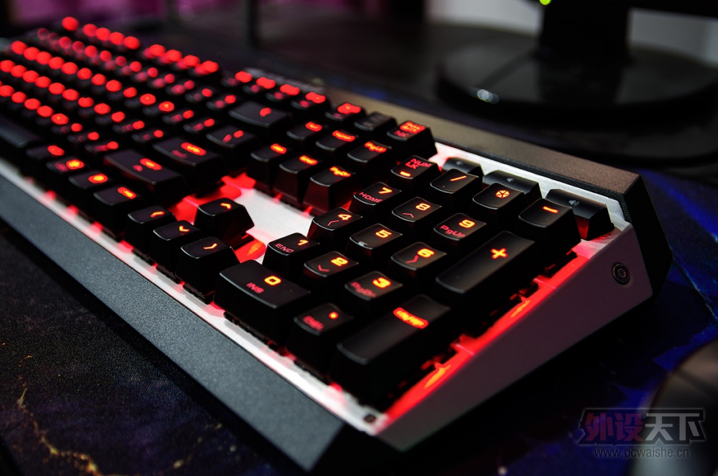 ����ұ��桿�������Ӳ�� ��٤ATTACK X3�����׷�����