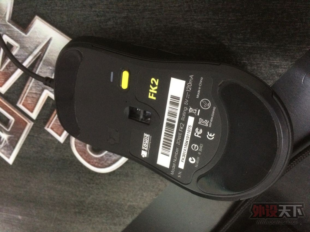 �����ա������ۡ� ZOWIE �ڻ�FK2  �ѳ�