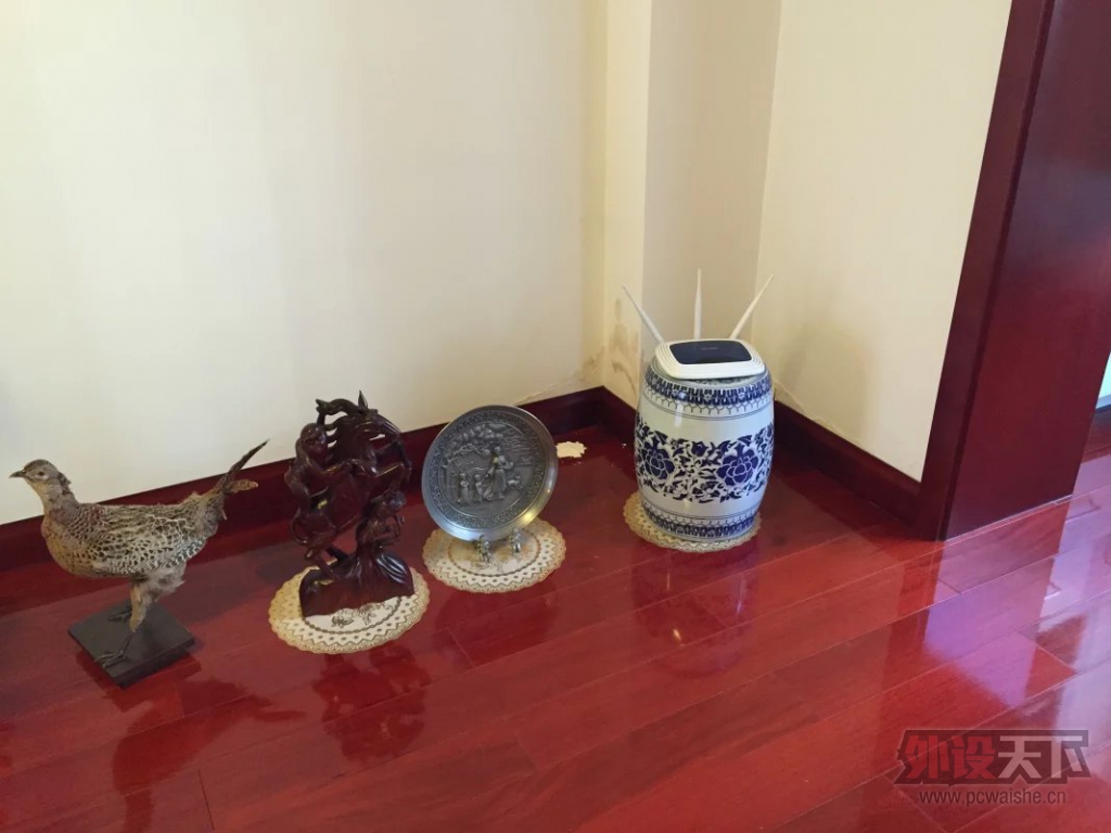 ��չʾ������������һ������̬��