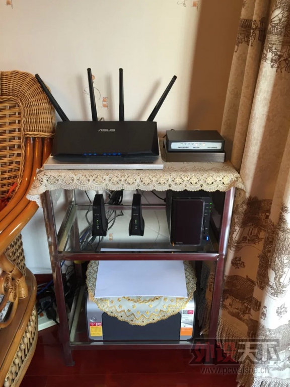 ��չʾ������������һ������̬��