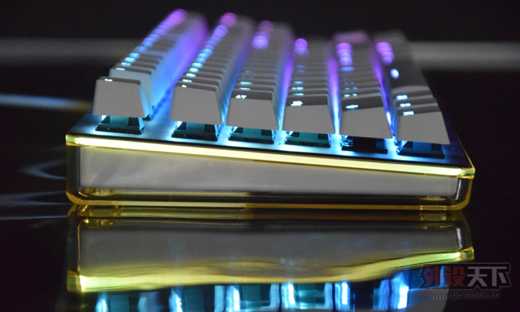 Ů��ر��������װأ֣������ңǣ»�е����