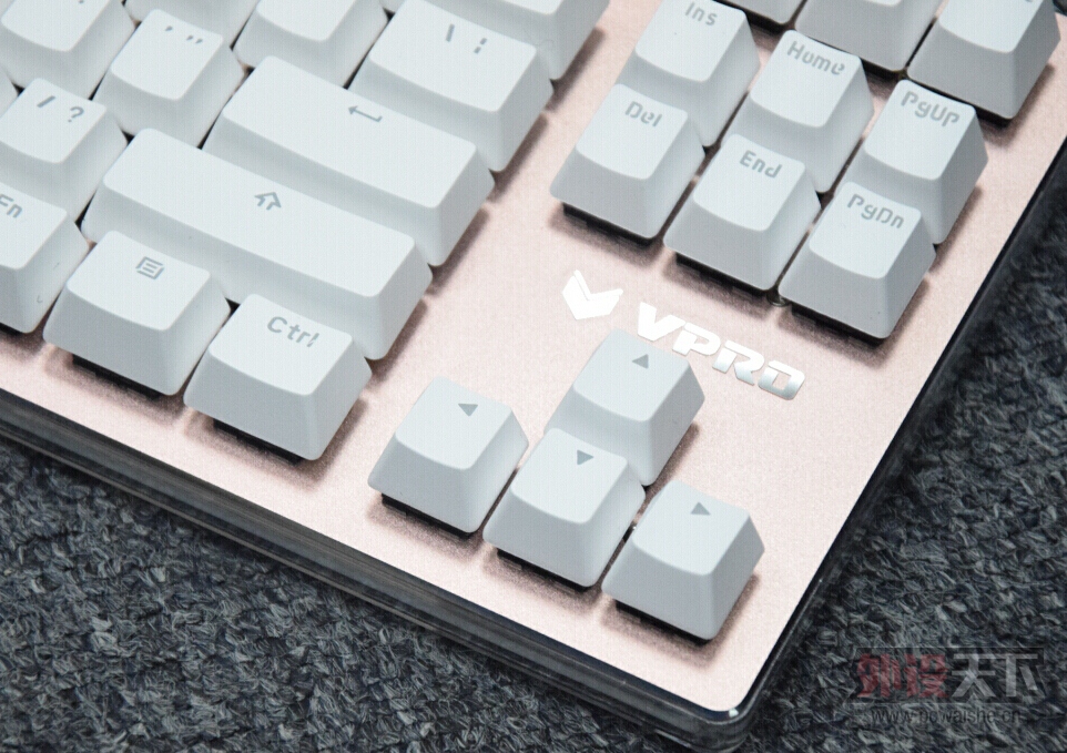 Ů��ر��������װأ֣������ңǣ»�е����