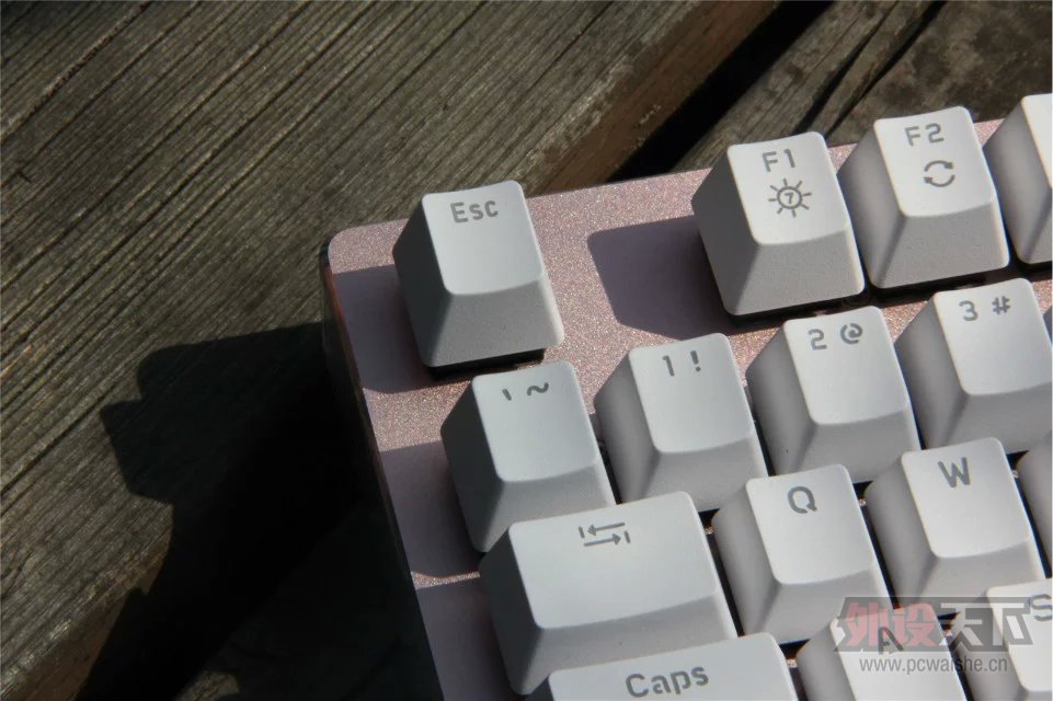 ���õ����е�ᡪ���װ�V500RGB��������