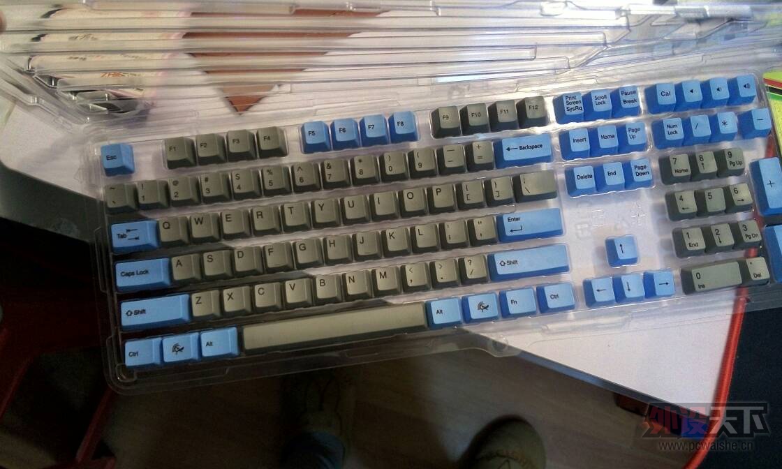 [����] ȫ��ducky one ����pbt��������ñ