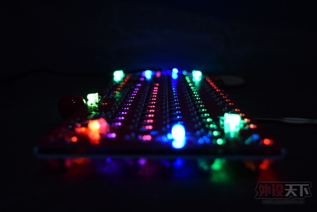 ���˸��Ѳ�ĵ���D13���������ո����֡�