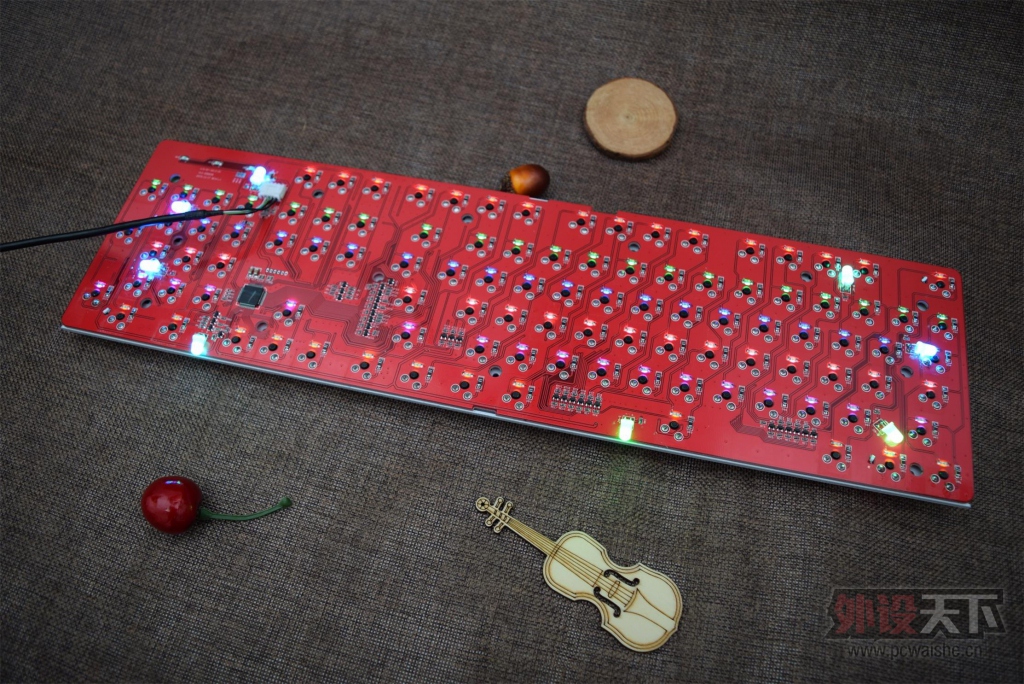 ���˸��Ѳ�ĵ���D13���������ո����֡�