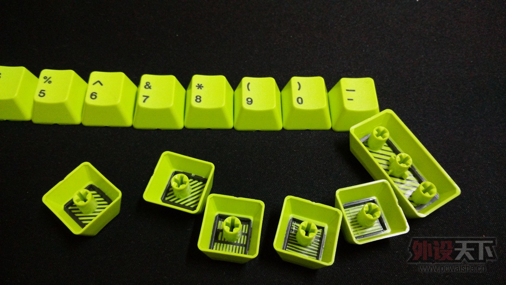 ���ѳ���SP��ҩToxic ��ɫ��ñ ��������һ�� 99�� 170��˳��