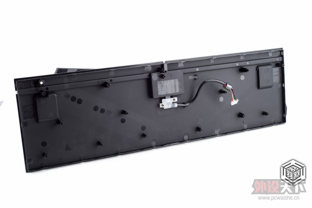 û��������RGB����ñ�����̣���������RGB������������͸�޶����ͼ��-������