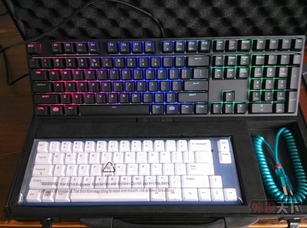 ��������MasterKeys Pro L RGB��е��������
