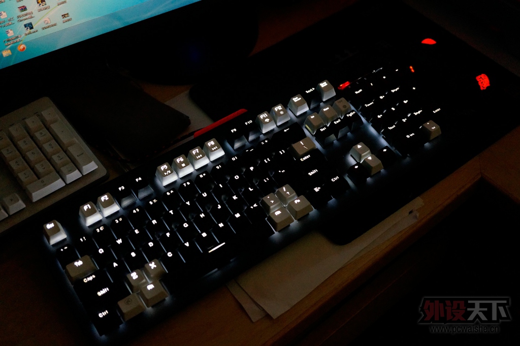 ������Ҳ���õ����ҡ�žžž���ˣ��켫սħ�߿ɻ����е�����������