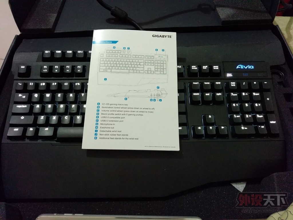 �����������ۡ��ɰ�iKBC G104���� ������ ����ŷ˹���� �׵�