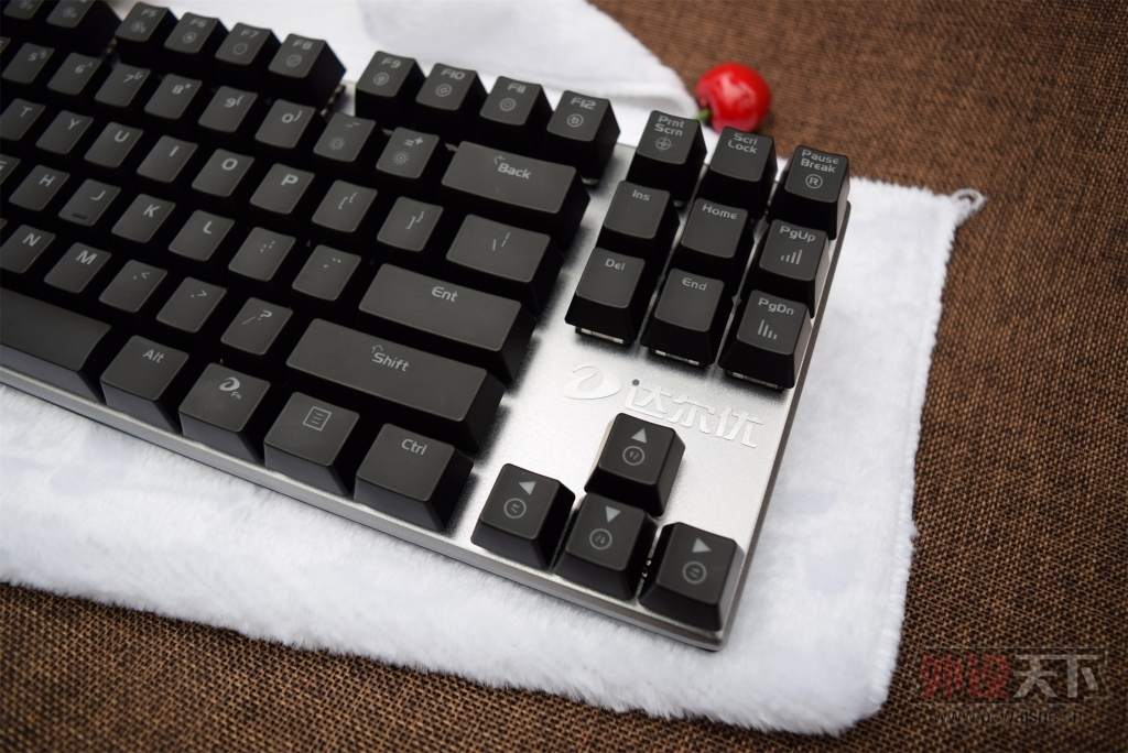 �ɽ�RGB��ɱ������Ż�еʦ������е�������⡣