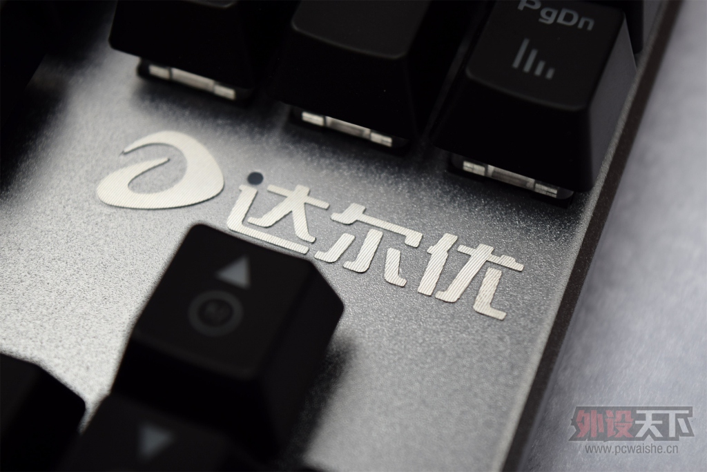 �ɽ�RGB��ɱ������Ż�еʦ������е�������⡣