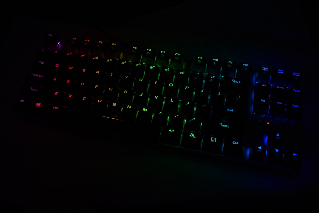�ɽ�RGB��ɱ������Ż�еʦ������е�������⡣