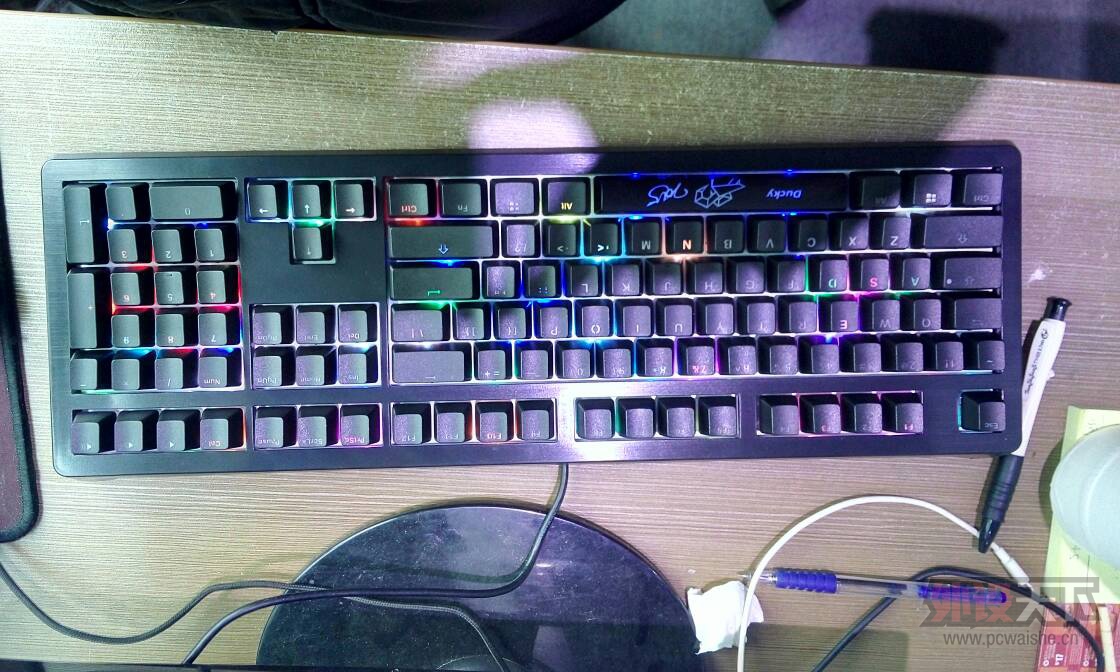  MasterKeys Pro L RGBеʽûѸ£