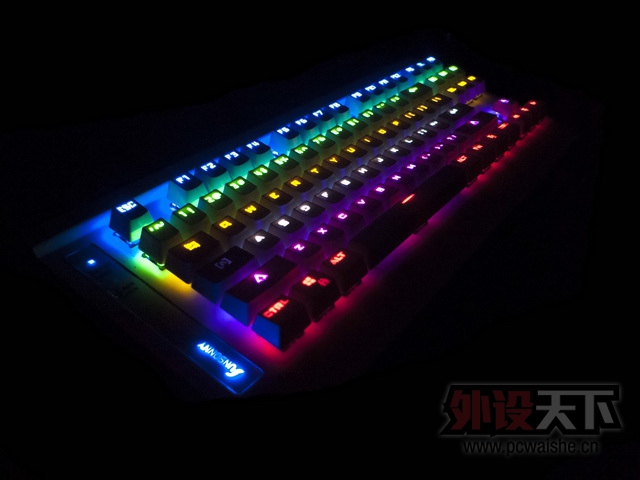  MasterKeys Pro L RGBеʽûѸ£