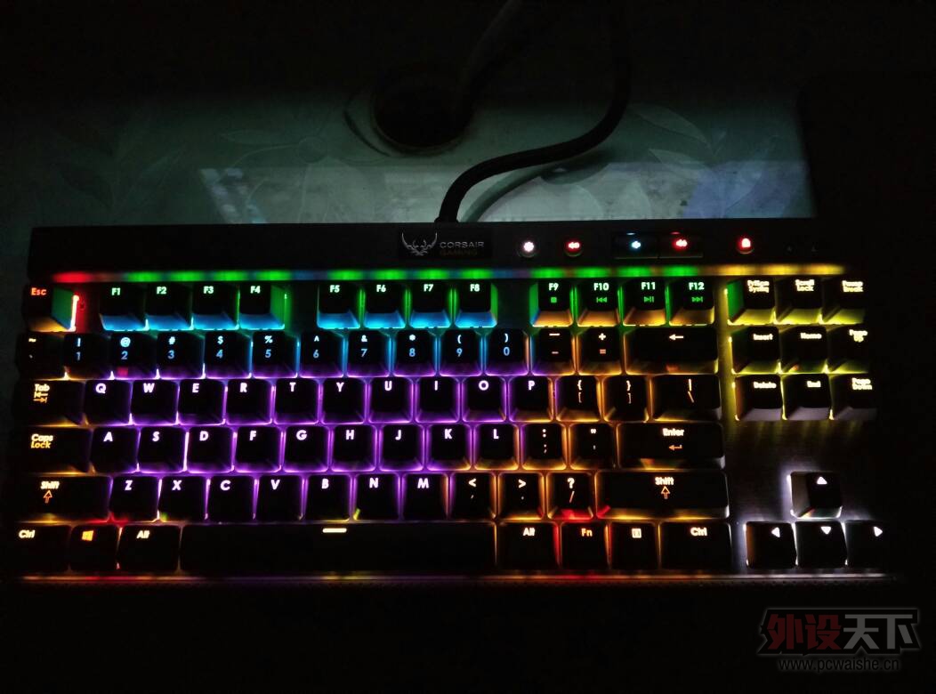  MasterKeys Pro L RGBеʽûѸ£