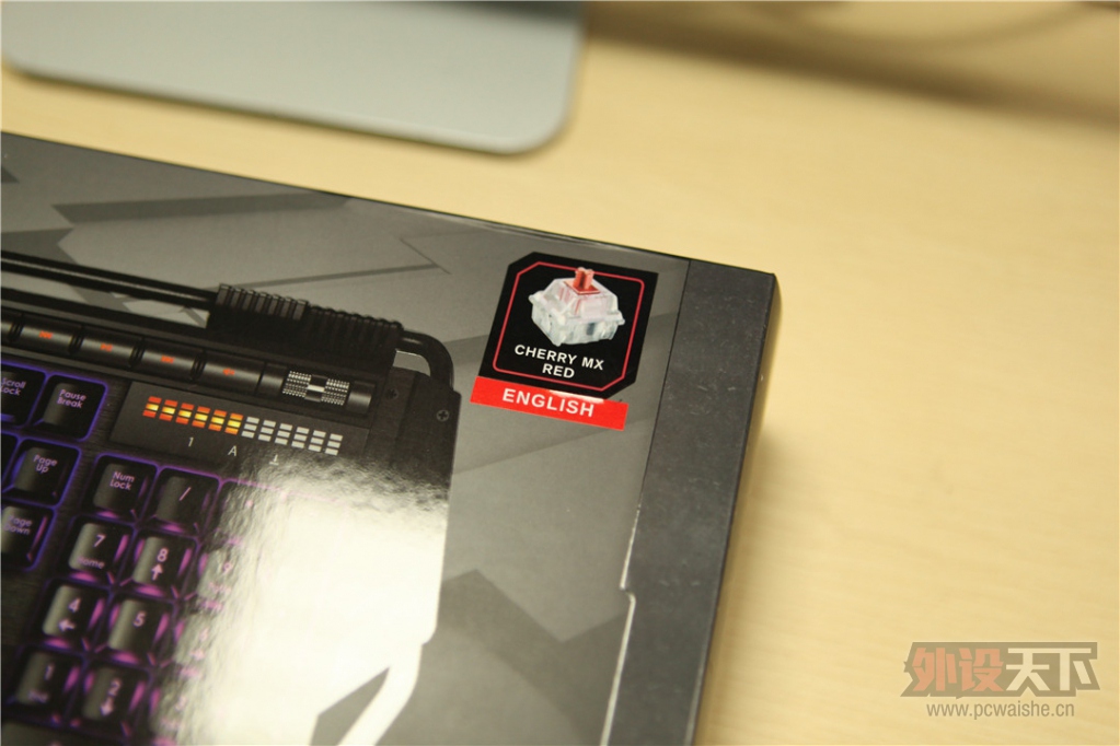 ����֥��ĵ�һ�����ܽӴ�~~֥��KM780R RGB��е���̲�������