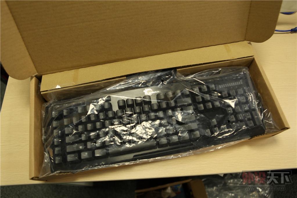 ����֥��ĵ�һ�����ܽӴ�~~֥��KM780R RGB��е���̲�������