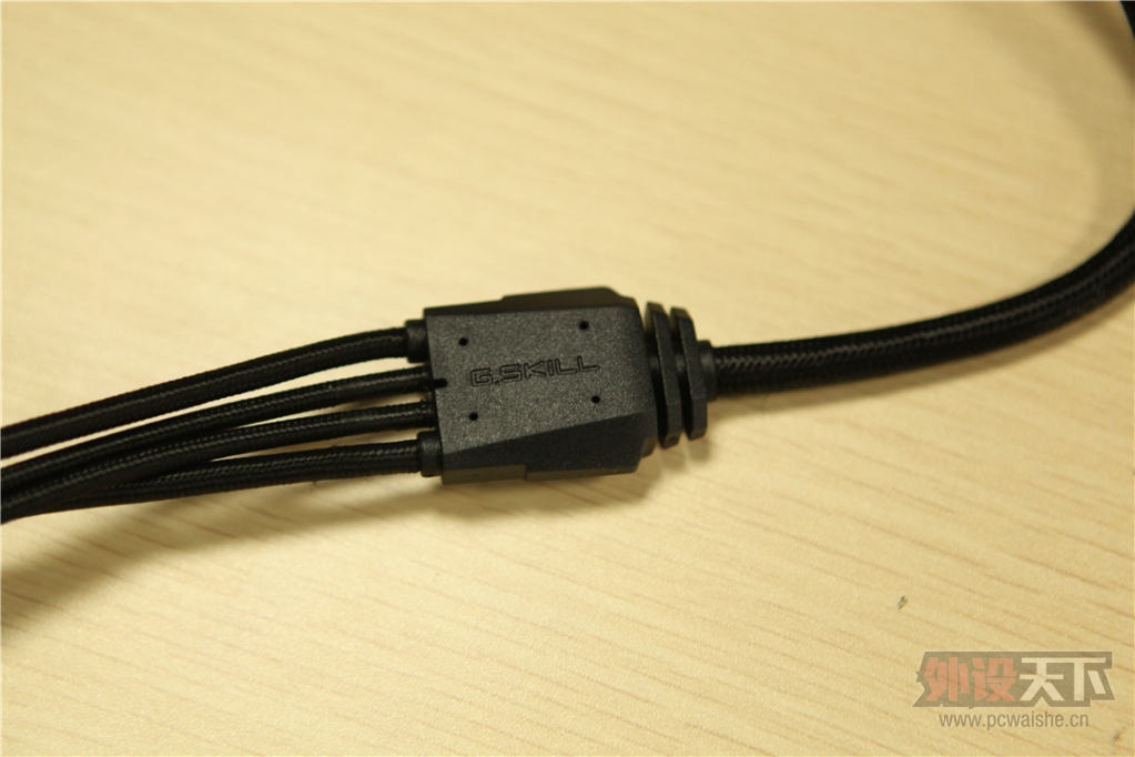 ����֥��ĵ�һ�����ܽӴ�~~֥��KM780R RGB��е���̲�������