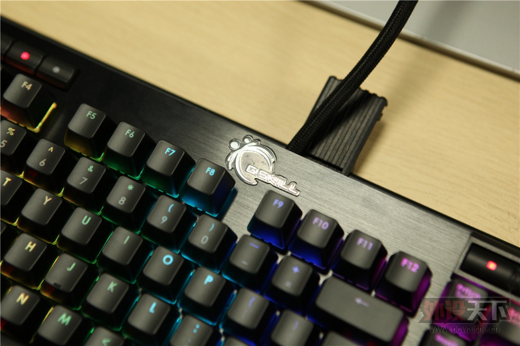 ����֥��ĵ�һ�����ܽӴ�~~֥��KM780R RGB��е���̲�������