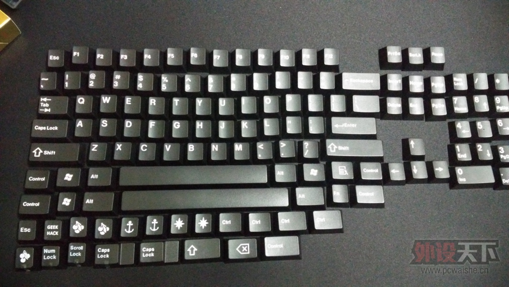 ½JTɽ޺ڶɫȫ+ڿո1 GMK ȫ 340˳