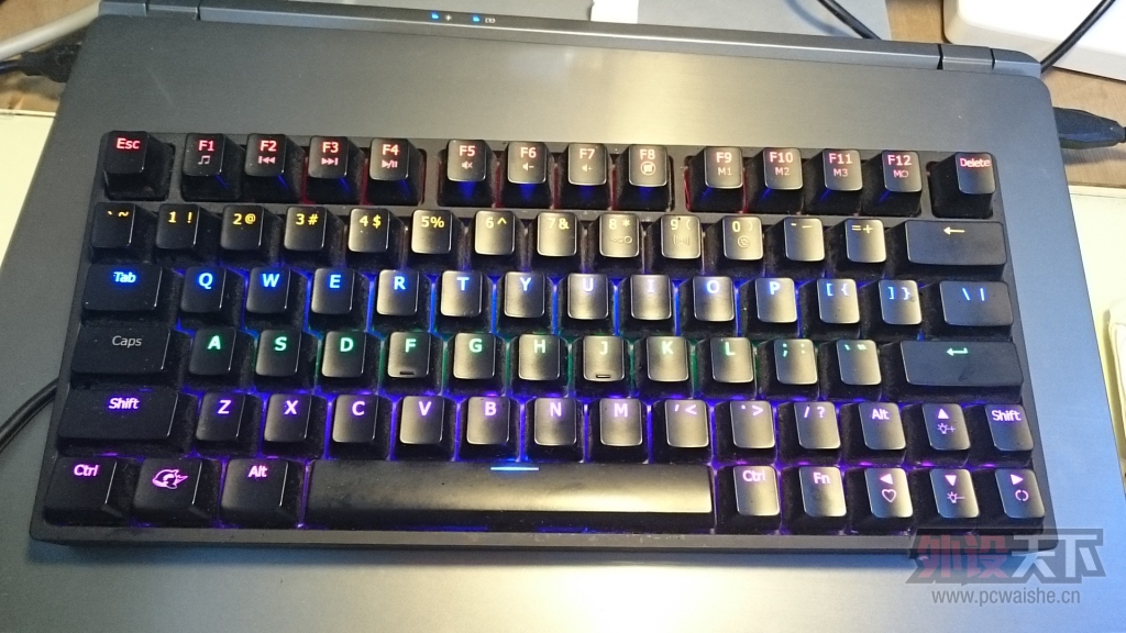  MasterKeys Pro L RGBеʽûѸ£