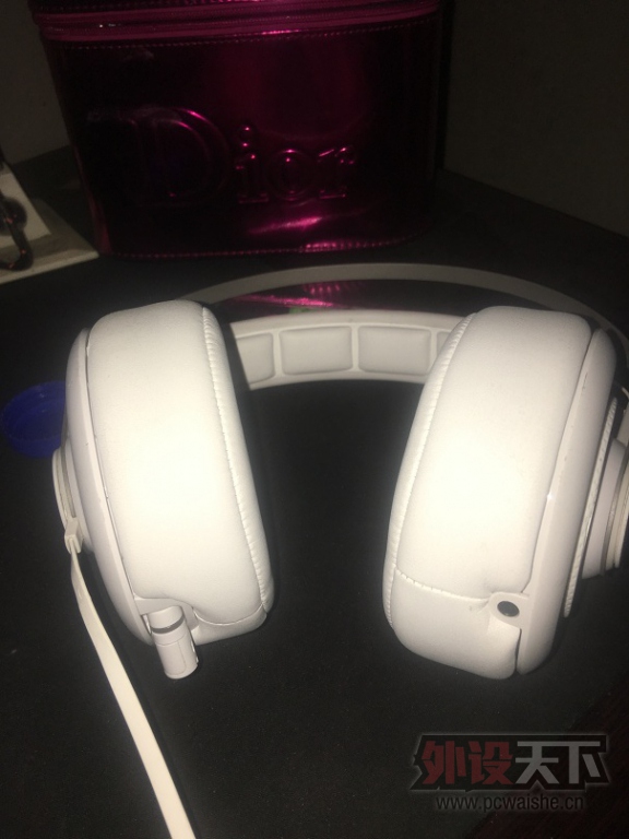 ��������9�����Ӣ��750Ԫ��û��ô��