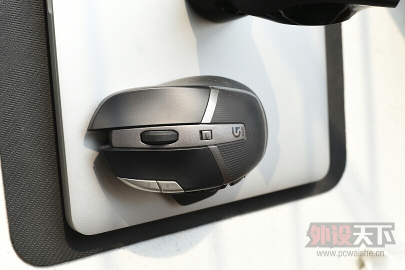 �����ϡ������ۡ�����������꣬�ʼǱ�����ɫ�ǳ���