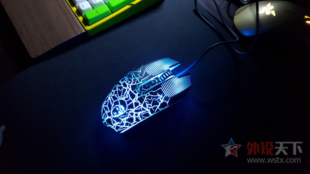 ˺FPS