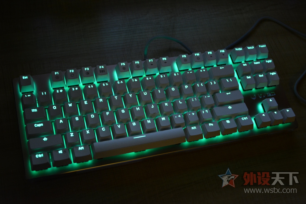 ��ʵ��Ҳ��һ����Ů�ġ��װ�V500RGB