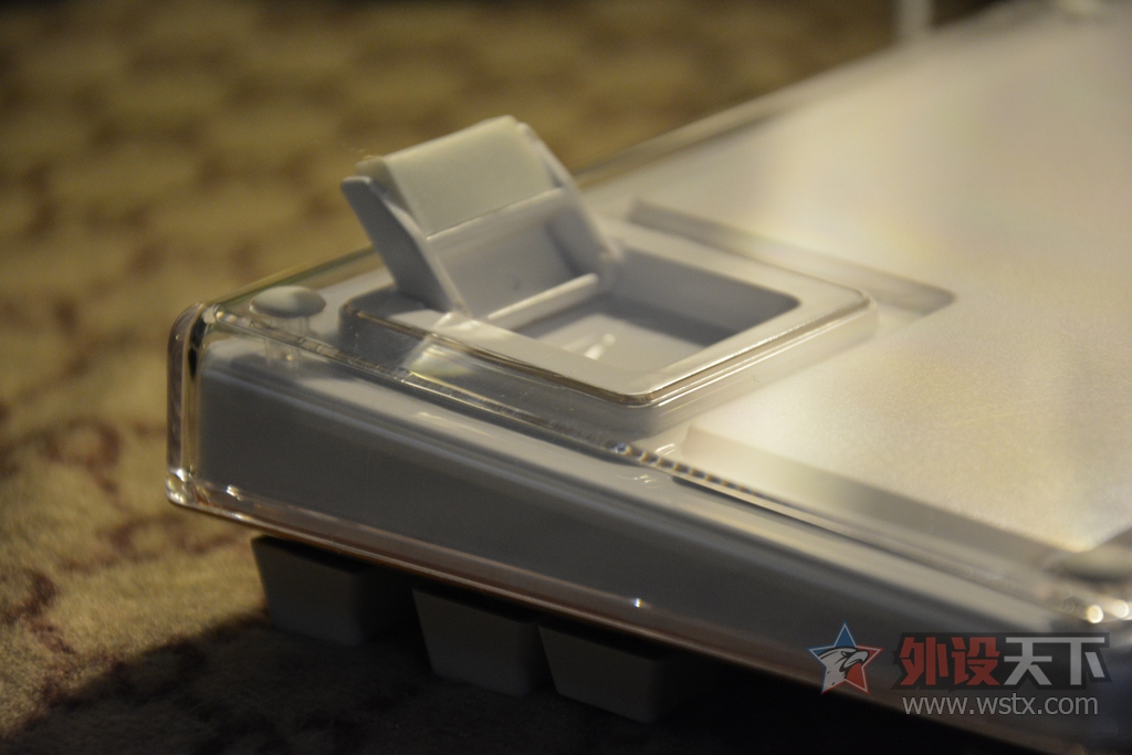 ��ʵ��Ҳ��һ����Ů�ġ��װ�V500RGB