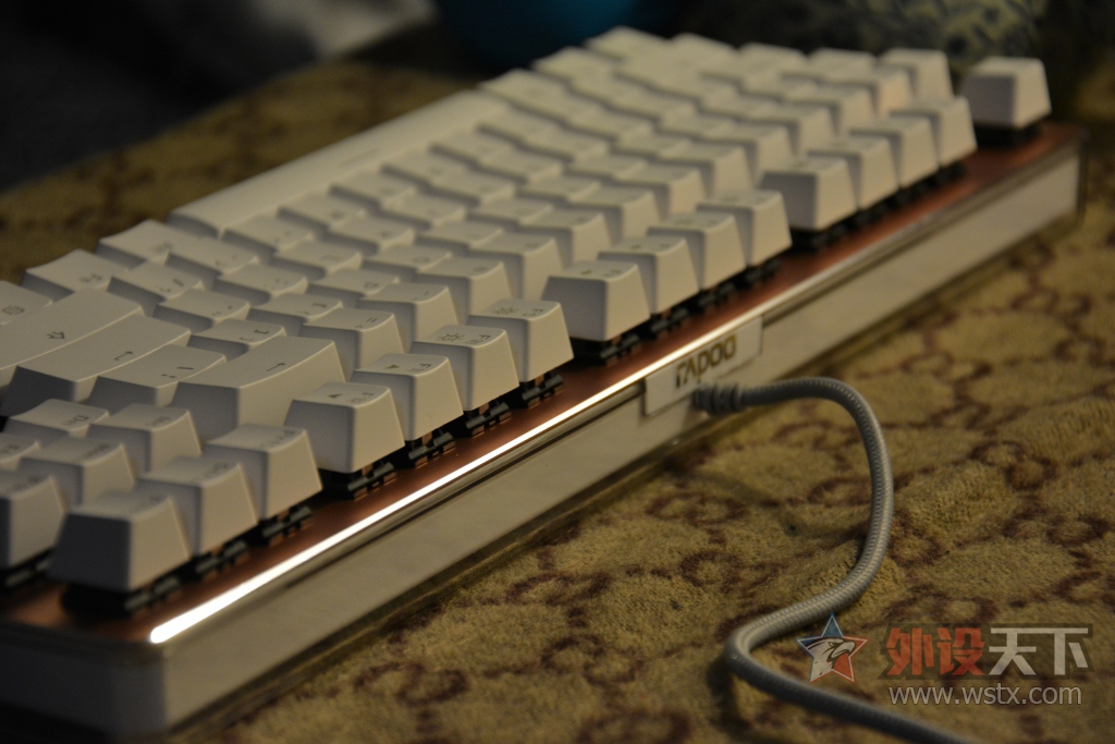 ��ʵ��Ҳ��һ����Ů�ġ��װ�V500RGB