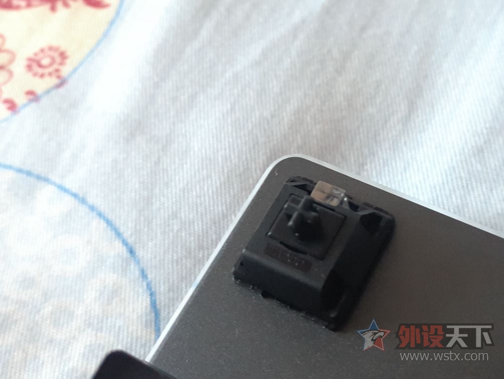 �����������װ�V720��е���̣�����