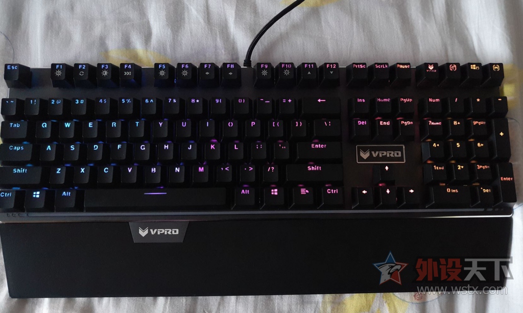 �����������װ�V720��е���̣�����