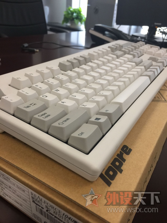 ��������2015���¼��� �����ݼ���RealForce 104U-S ����ѹ��������