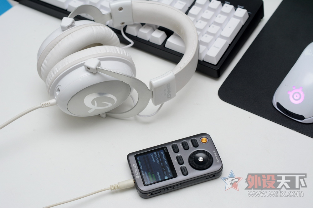 �ᱶ��QH-90���ʿ��CLOUD�Աȣ���ʵ��ò������