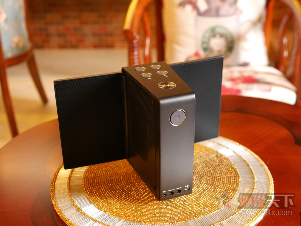 ����BenQ treVolo ���籡Ĥ������������