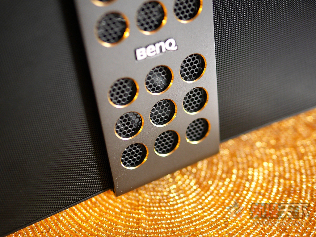 ����BenQ treVolo ���籡Ĥ������������