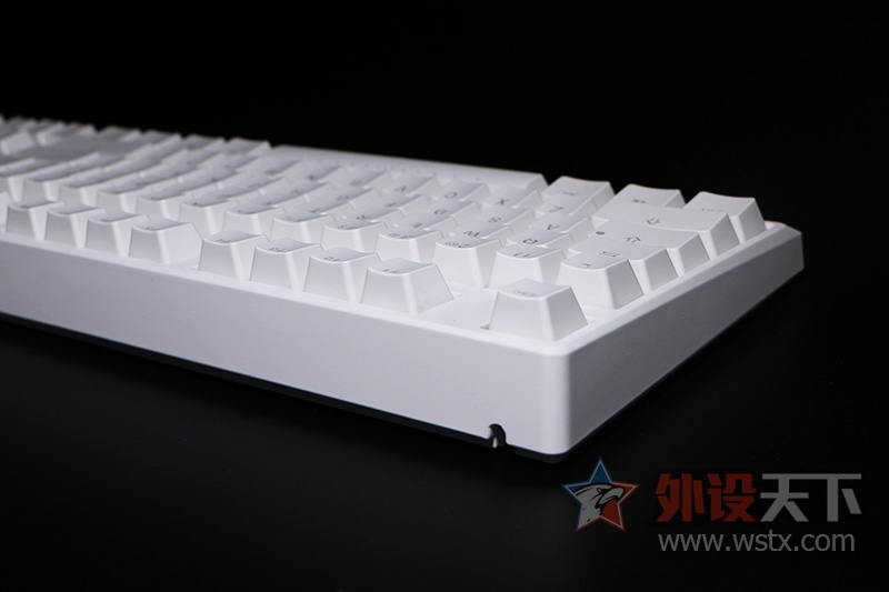 �µ�һ������ܣ�ħ��ѼDJ2108s2RGB���̷�����