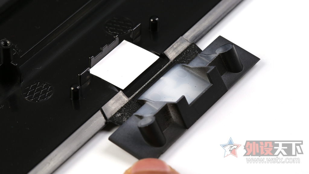 ������⡿����Ҳ�����������  ���ߺڹѸ�X�òʰ��е�����ײ�