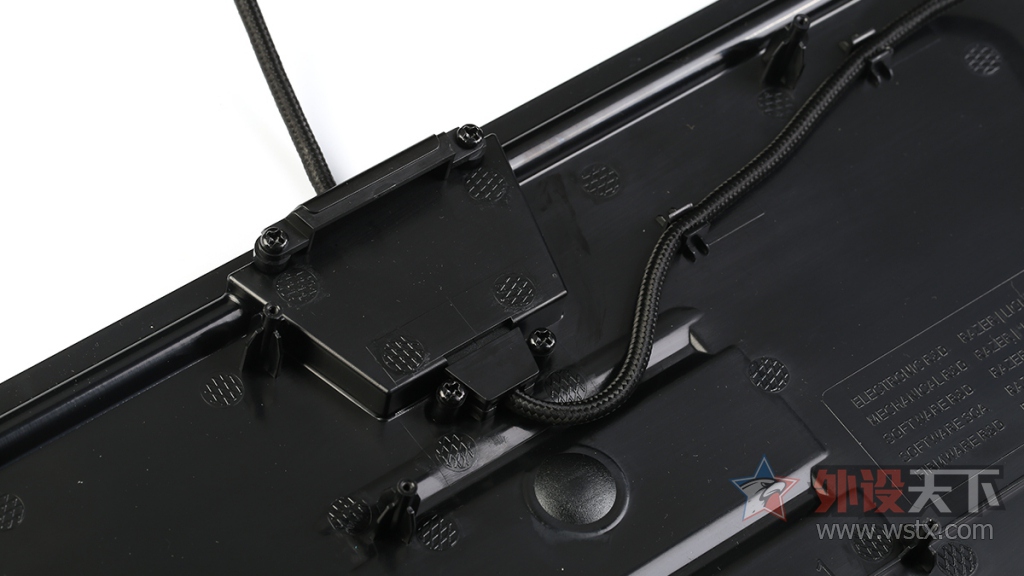 ������⡿����Ҳ�����������  ���ߺڹѸ�X�òʰ��е�����ײ�