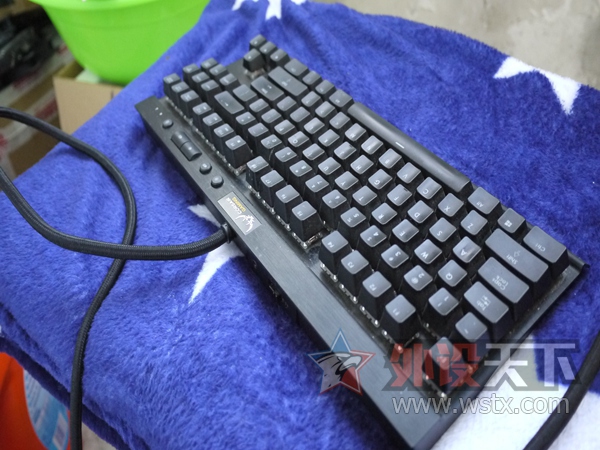 [���] K65 RGB �˴��л�  599 Ԫ /����ʲ�� M�� 100Ԫ