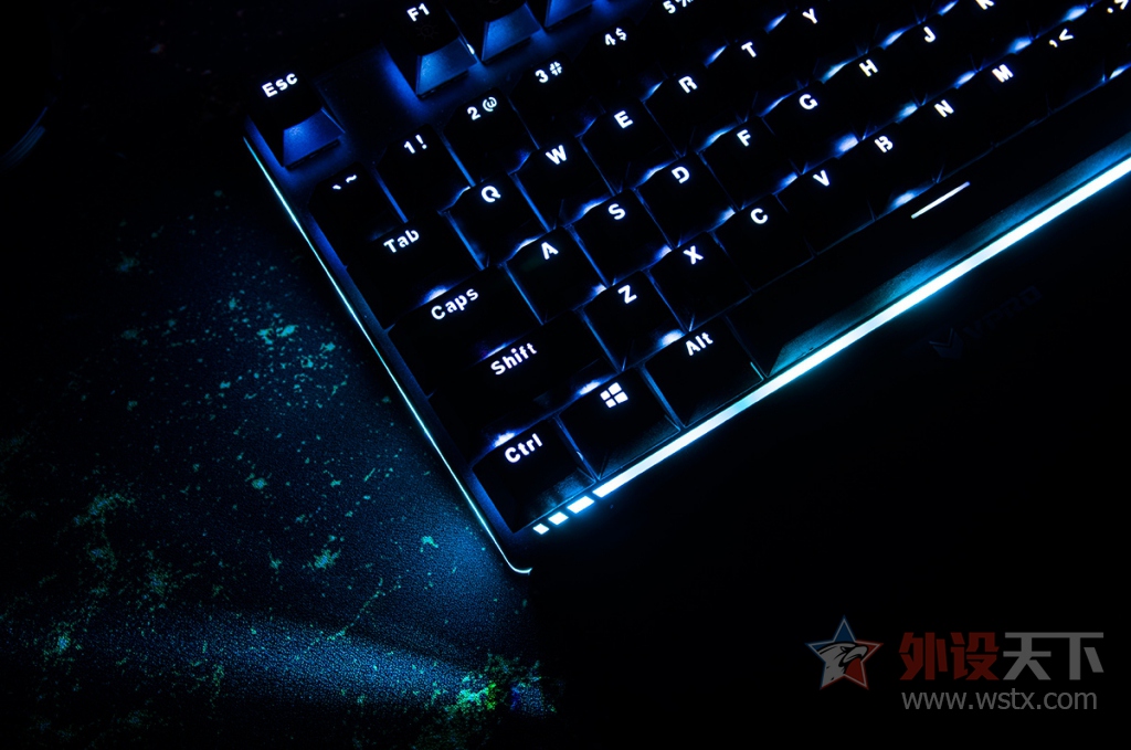 ��������顿�װ�V720 RGB��е���������帽ѩ�ؿ�����ͼ