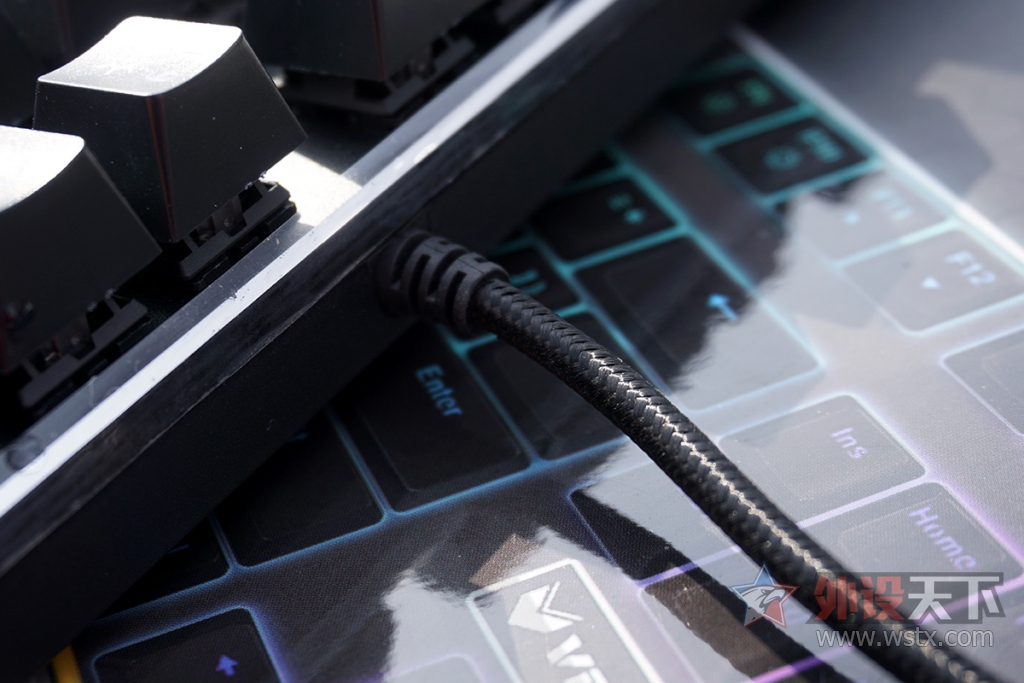 ��������顿�װ�V720 RGB��е���������帽ѩ�ؿ�����ͼ