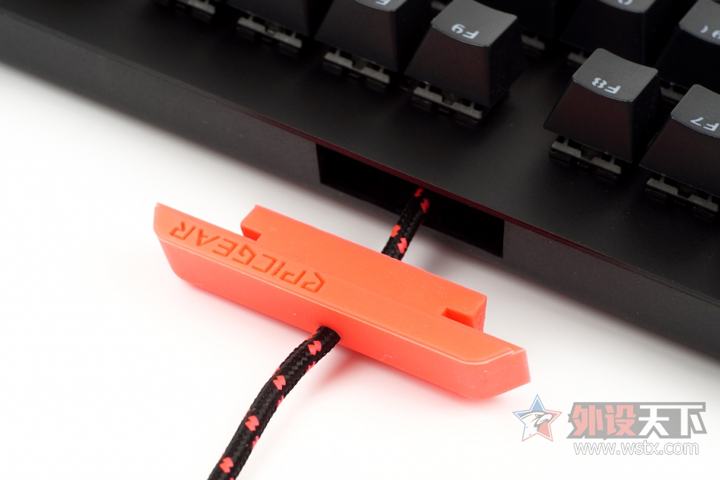 ģ�黯��е���� �켫DefianTսħ������