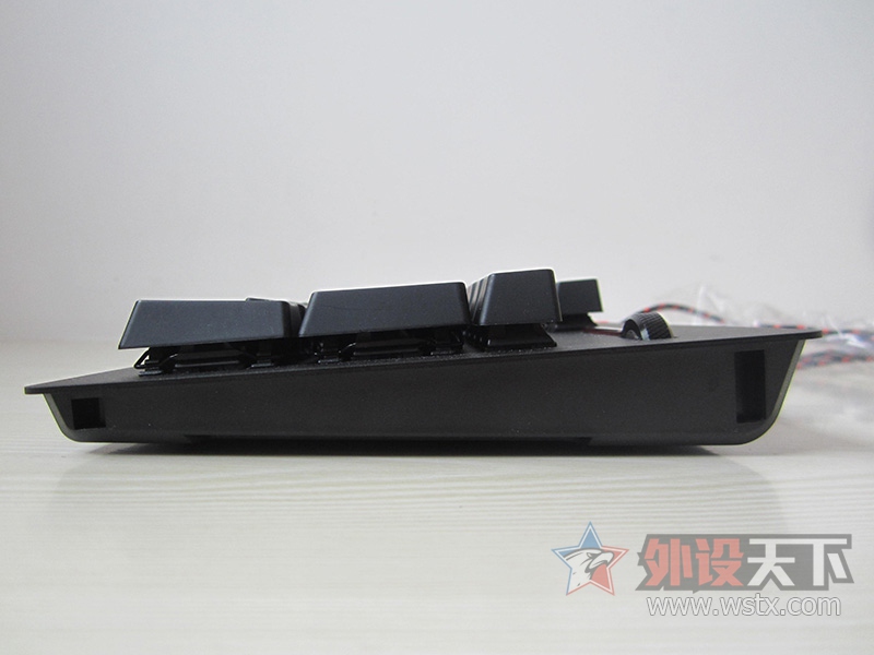 ���컡�����ת���ᣬ�ֲе�����--EG-DEFIANT �켫սħ�߿ɻ����е��������