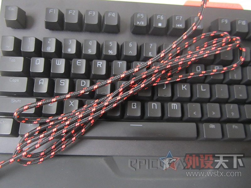 ���컡�����ת���ᣬ�ֲе�����--EG-DEFIANT �켫սħ�߿ɻ����е��������