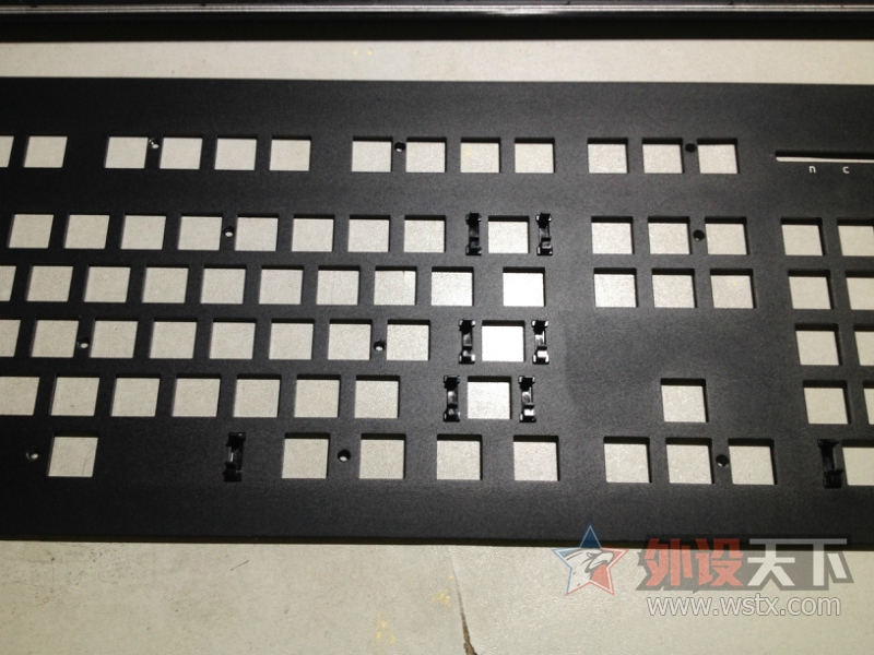 ׷��׿Խ�ָУ��ɻ��������� ���������켫սħ�߿ɻ����е�����������